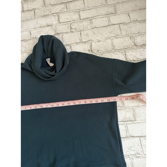 Spanx AirEssentials Turtleneck Tunic Top Women's Size M Green - Picture 8 of 8